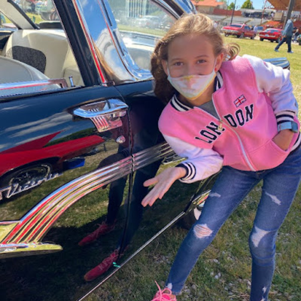 Meet your Posher, Victoria